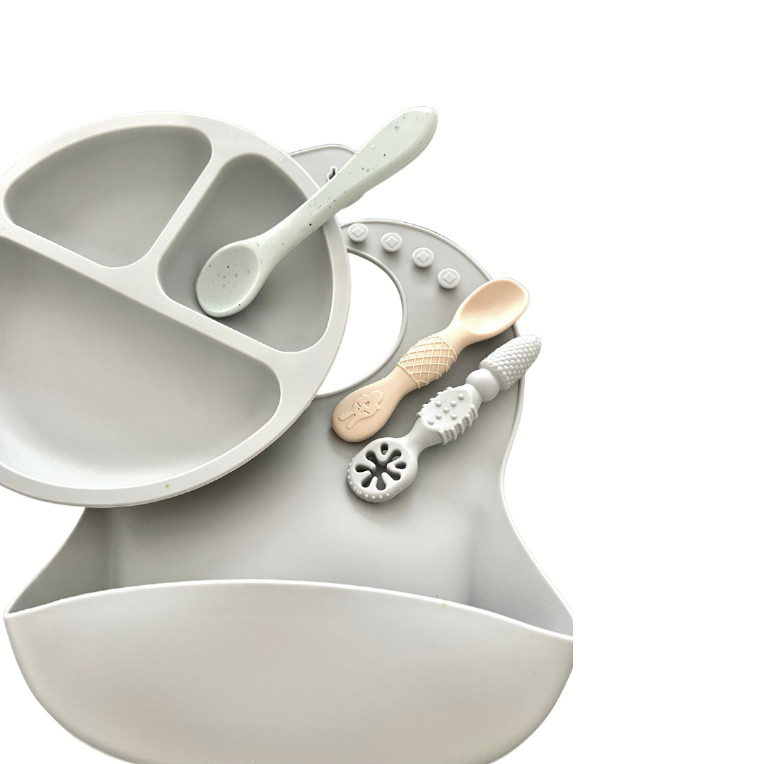 cloudy grey silicone self feeding set for independent feeders.