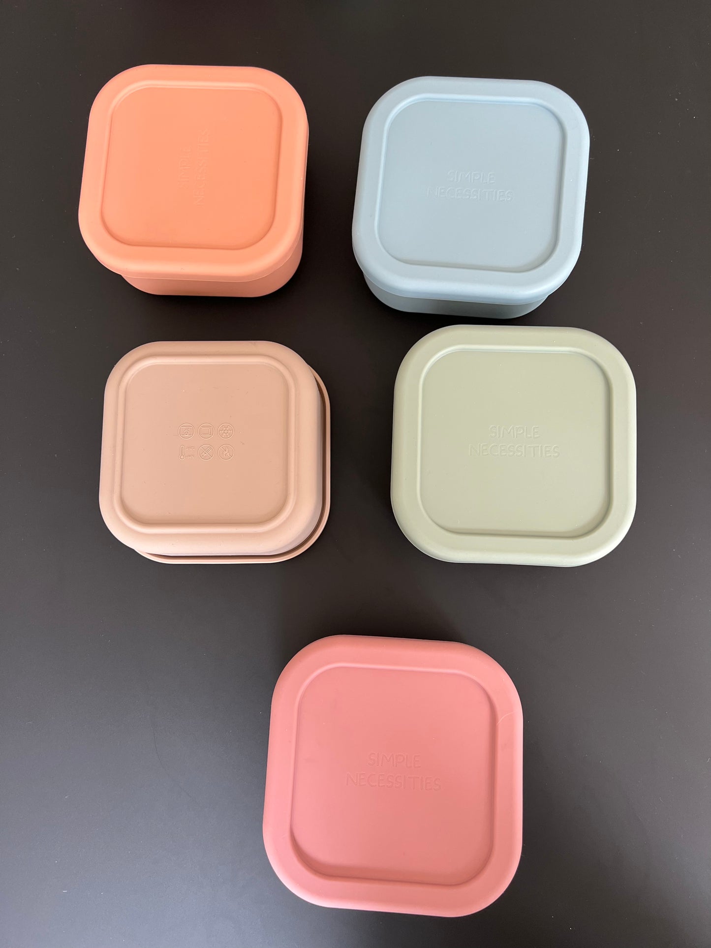 SiIicone box container and lid in 5 colours